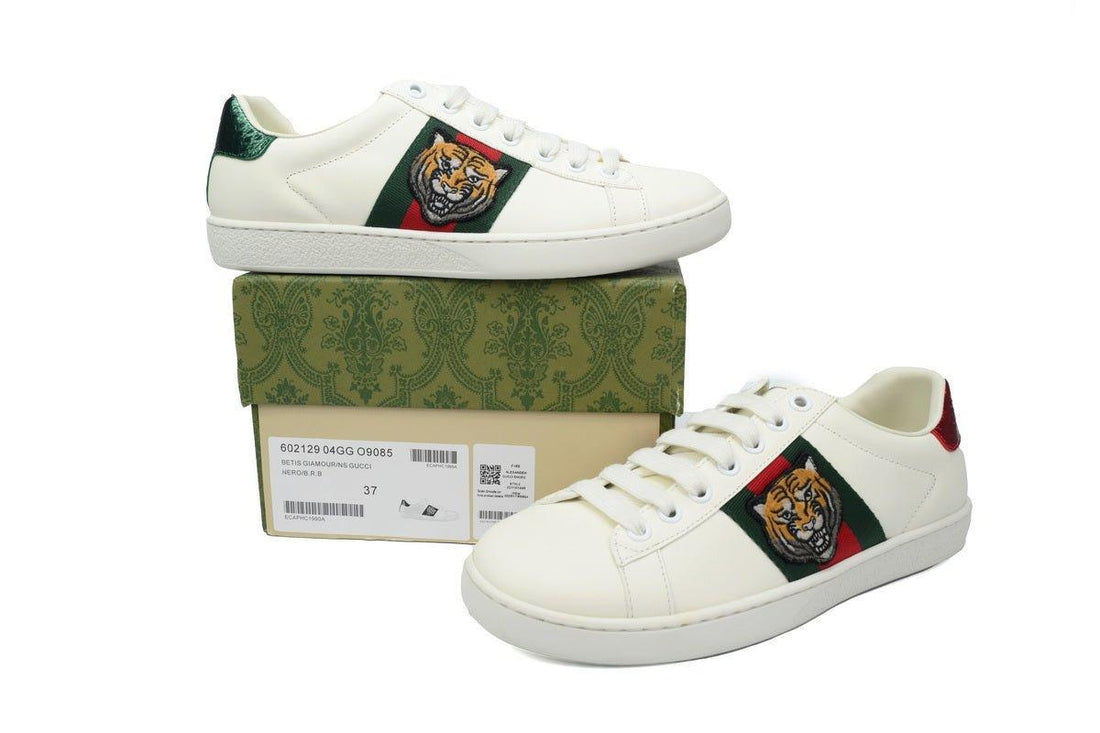 Ace Embroidered 'Tiger' - SleekGait